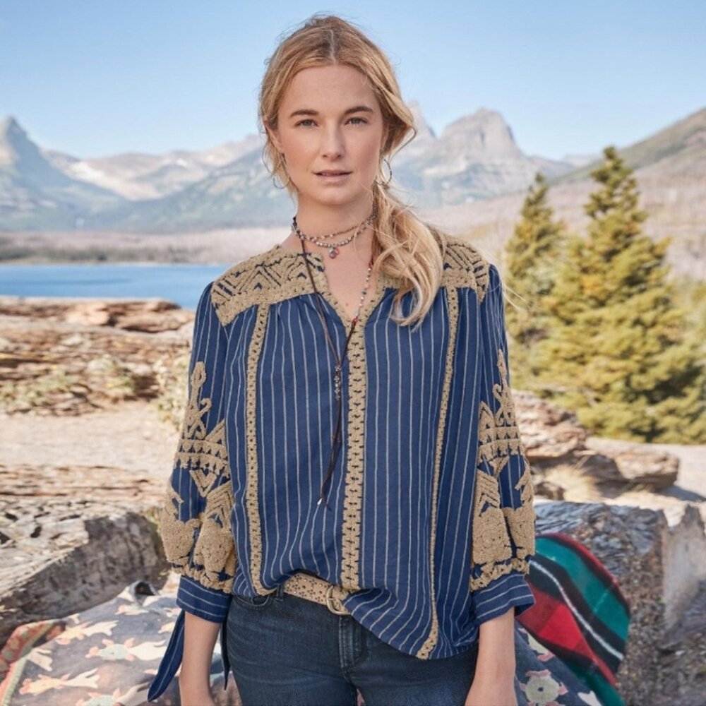 SUNDANCE embroidered blouse